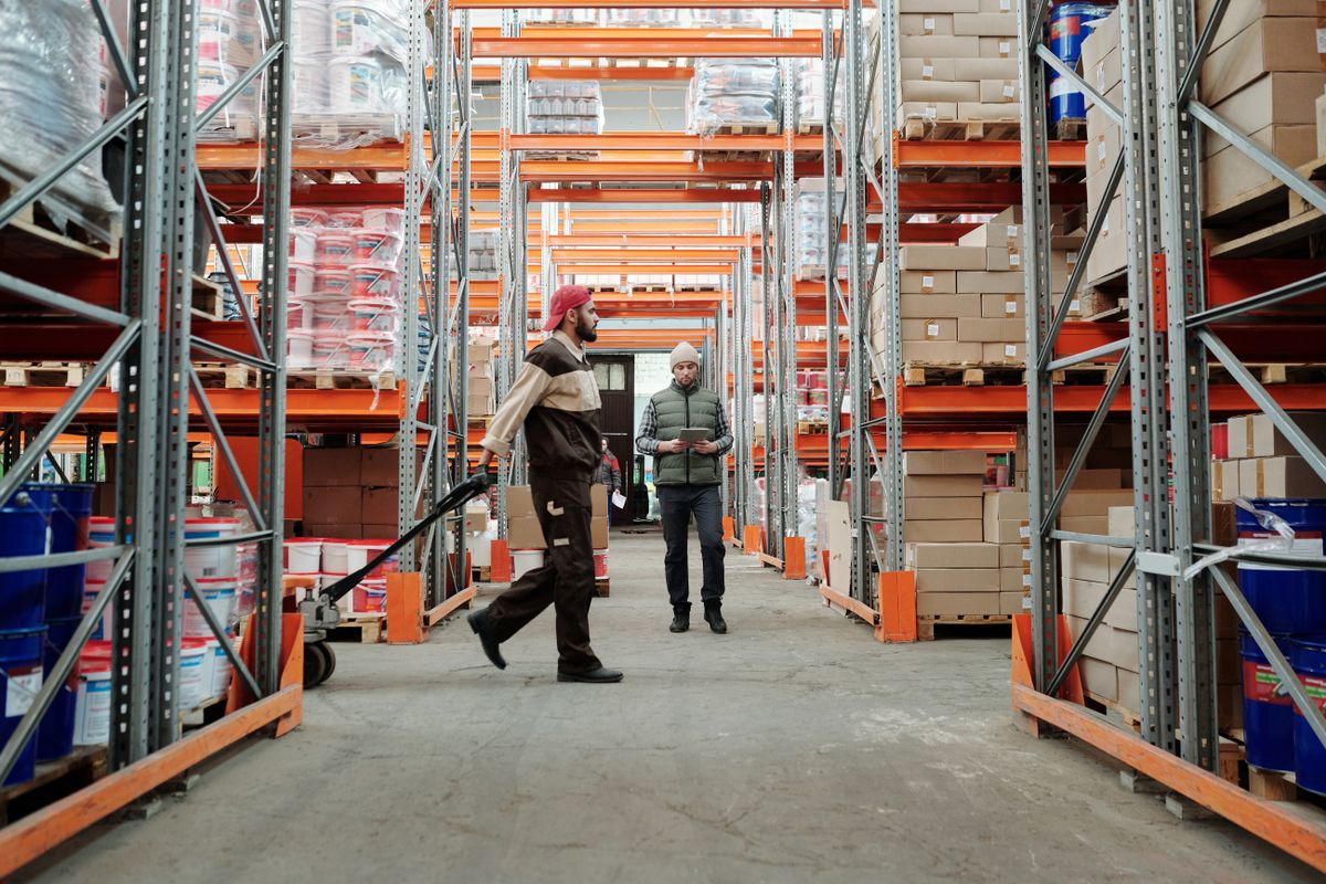 Distribution warehouse in Canada